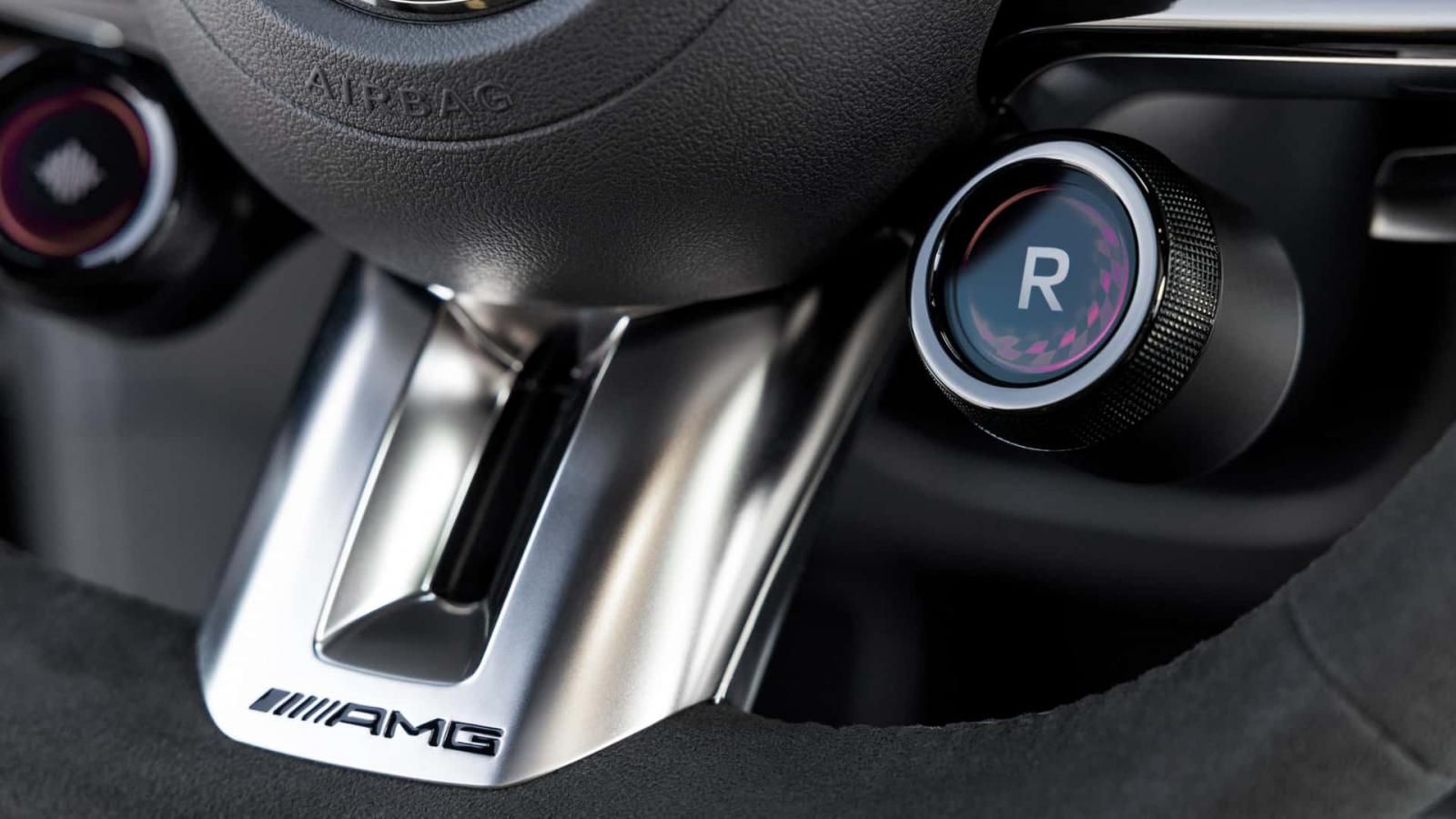 Νέα Mercedes-AMG CLA 45: Με 680 ίππους και επιδόσεις υπεραυτοκινήτου   
